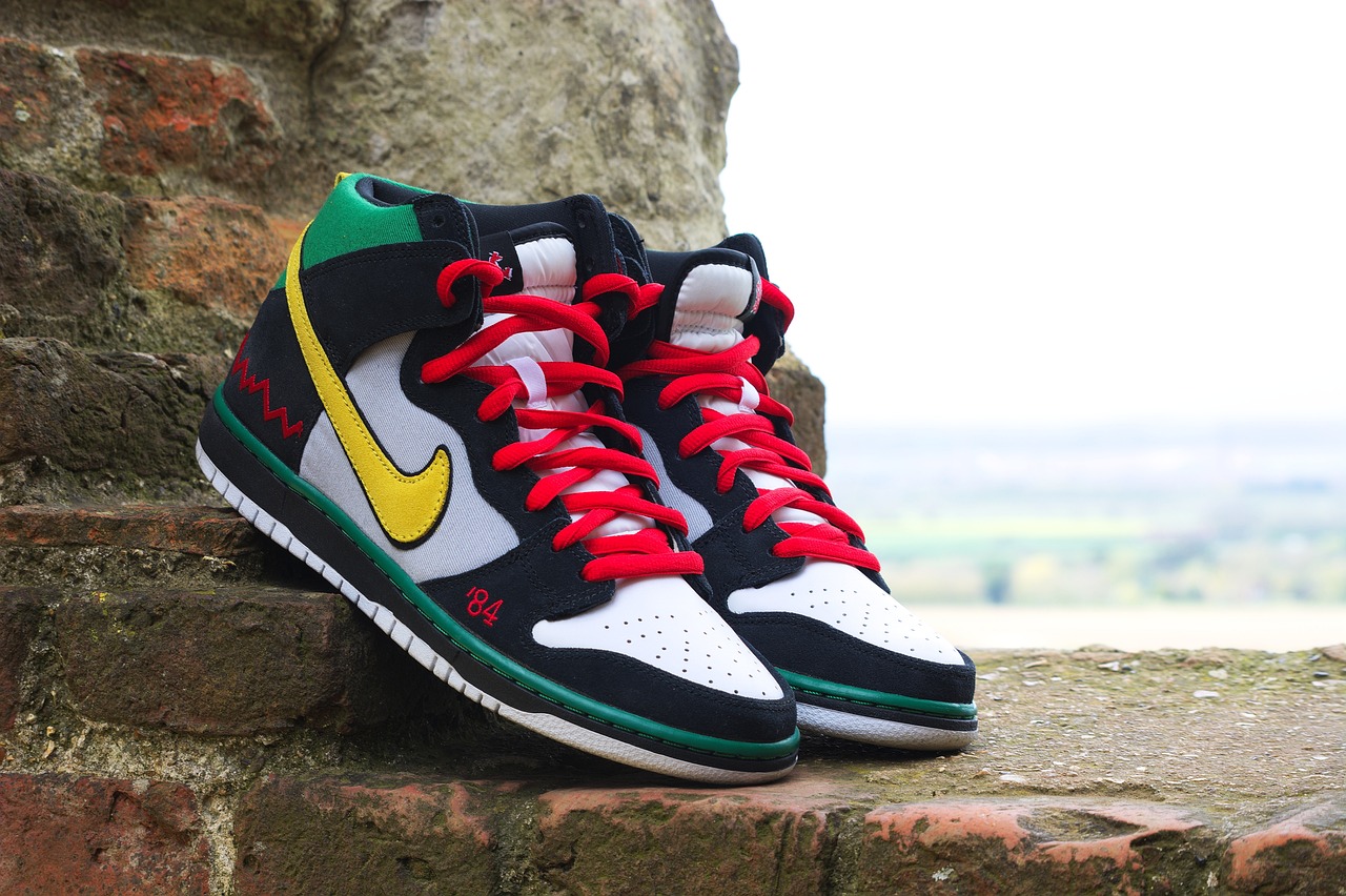 最新耐克裤,时尚与运动的完美融合